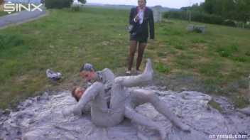 Mud Wrestling Babes Messy Catfighting Screencap 57 on sinx.preview.netperv.com