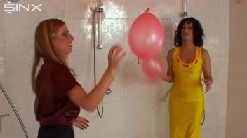 Sexy Babes Play With Balloons In The Shower Screencap 4 on sinx.preview.netperv.com