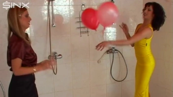 Sexy Babes Play With Balloons In The Shower Screencap 5 on sinx.preview.netperv.com