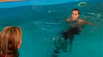 Splish Splash Eurobaabe Fun Screencap 37 on sinx.preview.netperv.com