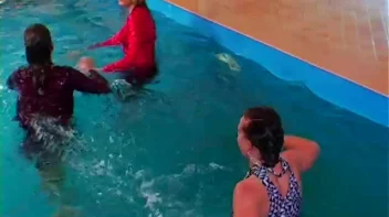 Splish Splash Eurobaabe Fun Screencap 44 on sinx.preview.netperv.com