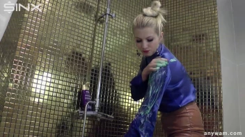 Fully Dressed Blonde Washes Off In The Shower Screencap 21 on sinx.preview.netperv.com