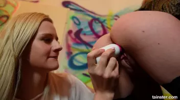 You can piss but you can't hide Screencap 57 on sinx.preview.netperv.com