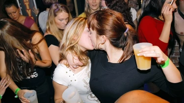 Latest deal - Party Hardcore Vol. 33 Part 1