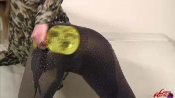 Stylishly Wet Solo Toy Bang Screencap 58 on sinx.preview.netperv.com