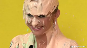 The Messiest Trivia Show Ever Screencap 61 on sinx.preview.netperv.com