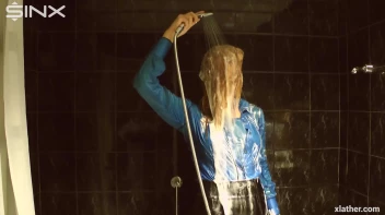 A Luscious Lather Screencap 13 on sinx.preview.netperv.com