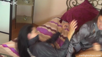Babes Settle Their Argument In The Bed Screencap 14 on sinx.preview.netperv.com