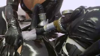 Gummiklinik 1 Screencap 58 on sinx.preview.netperv.com