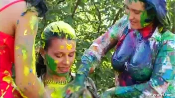 Extreme Finger Painting Goes Eurobabe Brawl Screencap 37 on sinx.preview.netperv.com