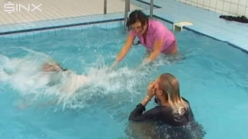 Bitches Bout, WAM Catfighting Babes Screencap 20 on sinx.preview.netperv.com