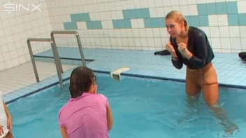 Bitches Bout, WAM Catfighting Babes Screencap 24 on sinx.preview.netperv.com