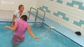 Bitches Bout, WAM Catfighting Babes Screencap 43 on sinx.preview.netperv.com