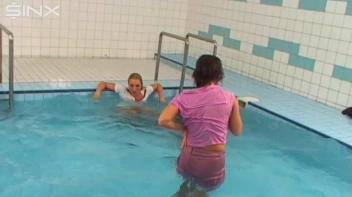 Bitches Bout, WAM Catfighting Babes Screencap 45 on sinx.preview.netperv.com