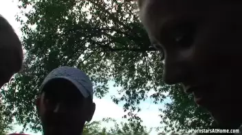 Piss Picnic Break Screencap 29 on sinx.preview.netperv.com