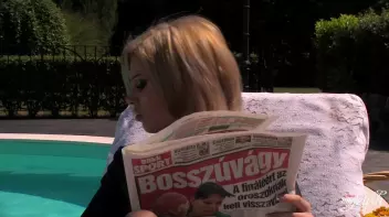 The Attention She Deserves Screencap 3 on sinx.preview.netperv.com