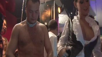 Raunch Auction Part 3 - Cam 2 Screencap 101 on sinx.preview.netperv.com