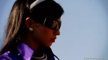 Outdoor Interracial Hotness Screencap 2 on sinx.preview.netperv.com