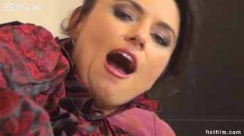 A Quick Fisting Fix Screencap 42 on sinx.preview.netperv.com