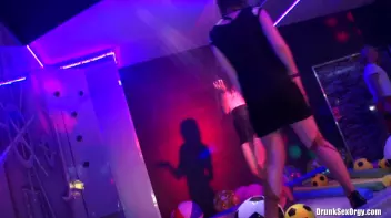 International Summer Lovin' Part 3 - Shower Cam Screencap 84 on sinx.preview.netperv.com