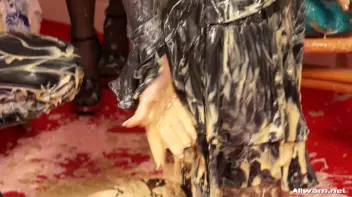 Gina's Bakery Of Eurobabe Destruction! Screencap 48 on sinx.preview.netperv.com