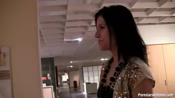 Properly Testing Out The Merchandise Screencap 23 on sinx.preview.netperv.com