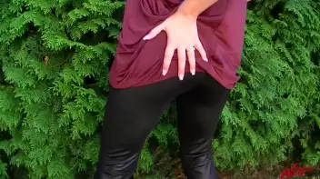 Piss Bitch Will Suck You Right Screencap 3 on sinx.preview.netperv.com