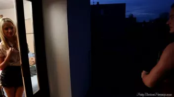 Crack That Slit And Give Her Some Piss Screencap 3 on sinx.preview.netperv.com