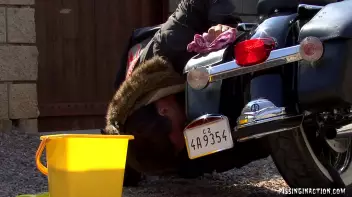 Exchange Student Learns The Local Customs Screencap 6 on sinx.preview.netperv.com