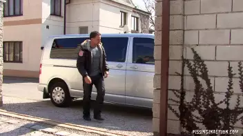 Exchange Student Learns The Local Customs Screencap 3 on sinx.preview.netperv.com