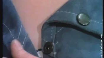 Hairy Bushed Hippie Chicks Screaming Orgy Screencap 13 on sinx.preview.netperv.com