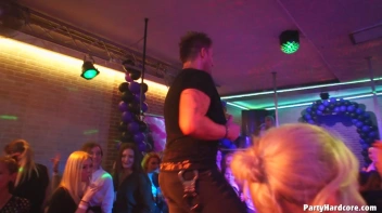 Party Hardcore Gone Crazy Vol. 38 Part 4 - Cam 2 Screencap 11 on sinx.preview.netperv.com