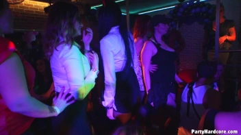 Party Hardcore Gone Crazy Vol. 38 Part 7 - Cam 3 Screencap 66 on sinx.preview.netperv.com