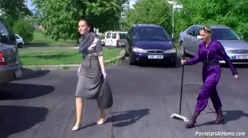 Getting Messy With The Street Cleaner Screencap 12 on sinx.preview.netperv.com