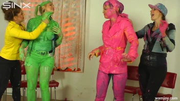 Let the Wet and Messy Paint Games Begin! Screencap 56 on sinx.preview.netperv.com