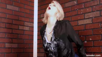 Blonde slut Kristina gets addictive to cum Screencap 58 on sinx.preview.netperv.com