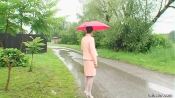 It's Raining Piss! Screencap 1 on sinx.preview.netperv.com