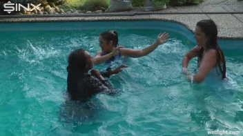 Three wild girls in pool cat fight Screencap 46 on sinx.preview.netperv.com