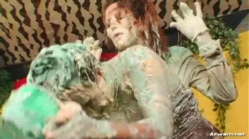 Art Supply Messiness Screencap 33 on sinx.preview.netperv.com