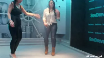 Dressed To Wetlook Impress! Screencap 15 on sinx.preview.netperv.com