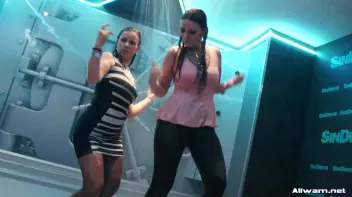 Dressed To Wetlook Impress! Screencap 29 on sinx.preview.netperv.com