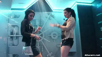 Dressed To Wetlook Impress! Screencap 54 on sinx.preview.netperv.com