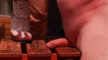 Gimp Punishment Screencap 46 on sinx.preview.netperv.com