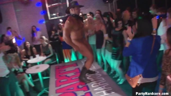 Party Hardcore Gone Crazy Vol. 7 Part 2 - Cam 3 Screencap 99 on sinx.preview.netperv.com