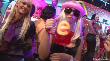 Bikini Beach Balls Part 1 - Cam 1 Screencap 32 on sinx.preview.netperv.com