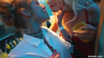 Lezzies - The Femme Fest Part 1 - Cam 3 Screencap 83 on sinx.preview.netperv.com