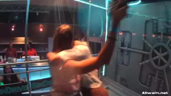 Wetlook Cats Shake That Ass Screencap 4 on sinx.preview.netperv.com