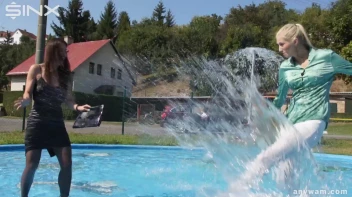 Gorgeous Girls Get Wet And Messy In The Park Screencap 7 on sinx.preview.netperv.com