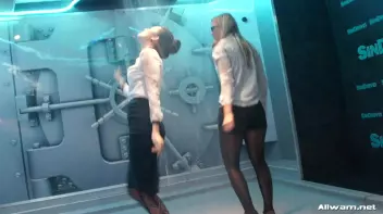 Gorgeous Shower Girls Screencap 40 on sinx.preview.netperv.com