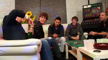 Always Bet On Bi Part 1 Screencap 8 on sinx.preview.netperv.com